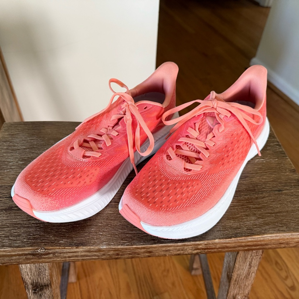 Hoka Women's Coral Running Shoes